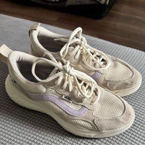 Vans Women’s Sneaker